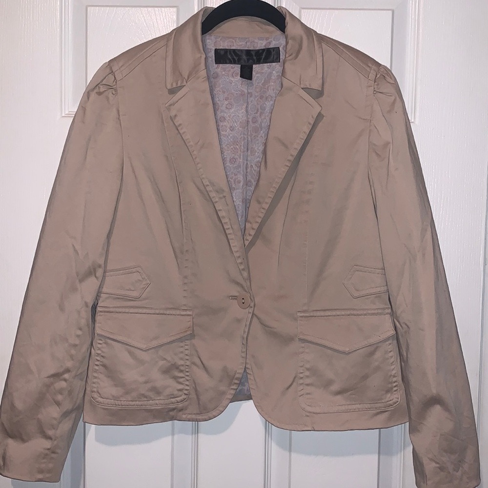LIKE NEW APOSTROPHE KHAKI JACKET
